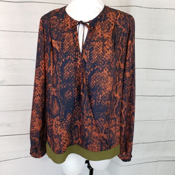 CAbi Tops - cAbi 101 Border Wrap Snake Skin Print navy rust M